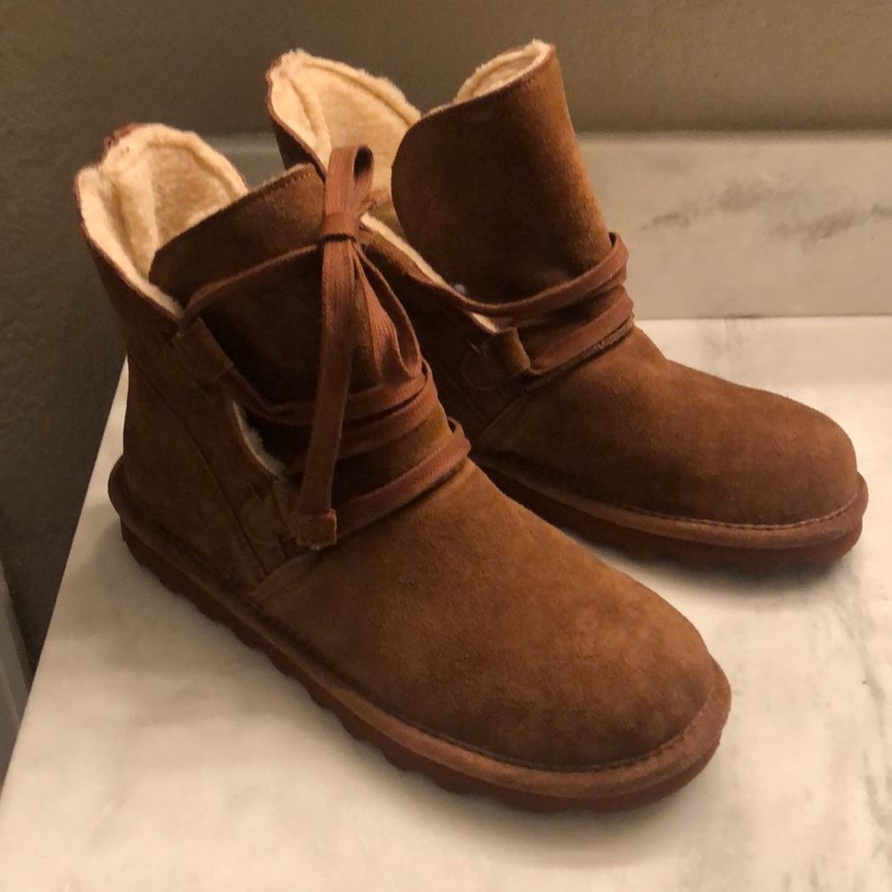 New Bearpaw Zora